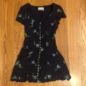 Urban Outfitters XS Floral Button-Front Mini Dress